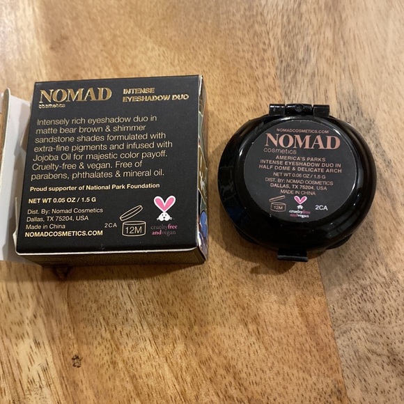 NOMAD COSMETICS | American Parks Eyeshadow Duo in Half Dome + Delicate Arch - Picture 2 of 2